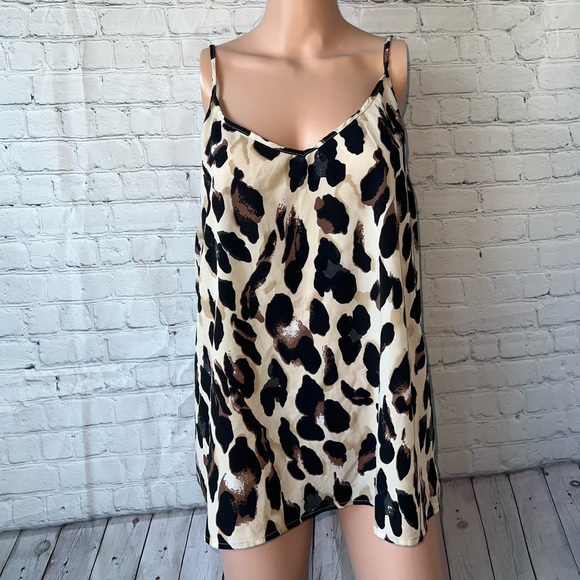 SHEIN Tops - Shein Cheetah Print tank top size 2XL